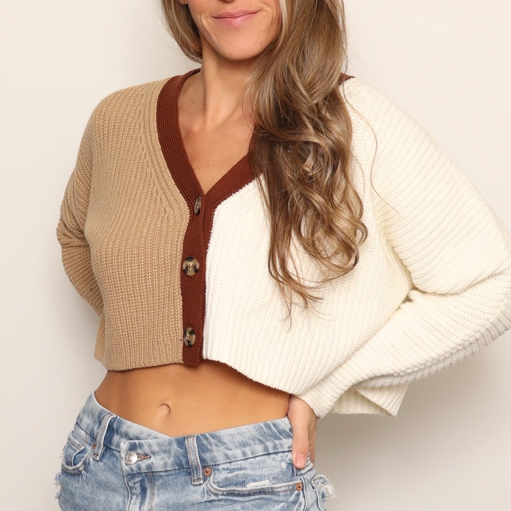 Forever 21 Beige Cream and Brown Cropped Knit Cardigan Sweater